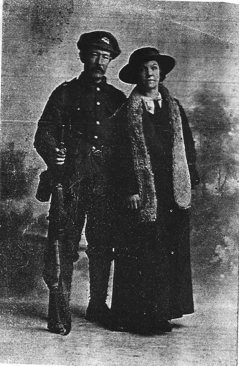 James and Elizabeth Andrews - WW1