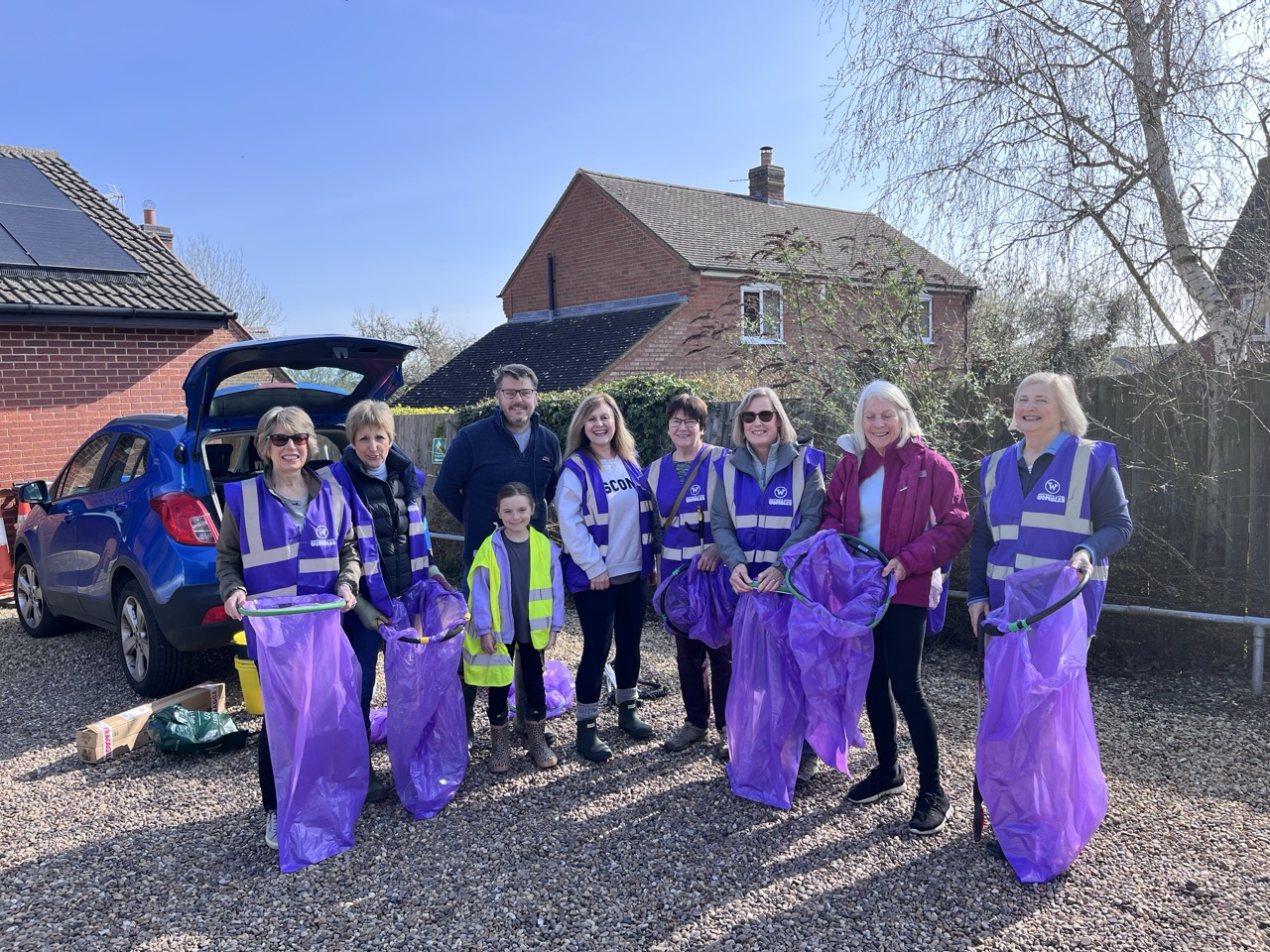East Farndon Spring Clean – thanks to the Wombles & see photos